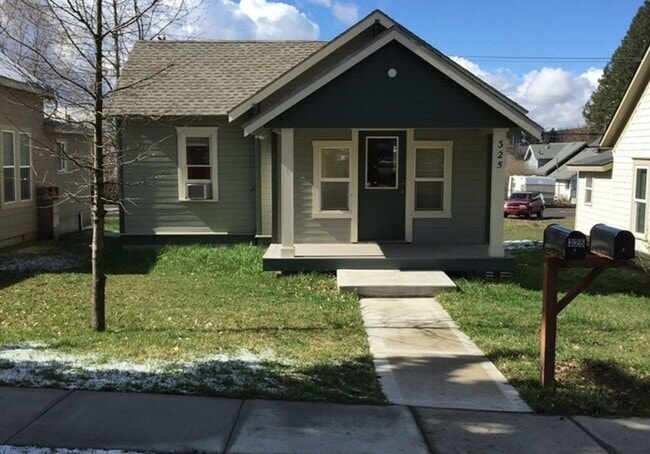 property at 325 N Jefferson St