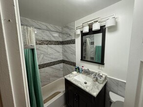 6327 N Francisco Ave in Chicago, IL - Building Photo - Building Photo