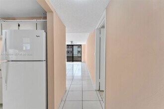 6830 Indian Creek Dr in Miami Beach, FL - Building Photo - Building Photo