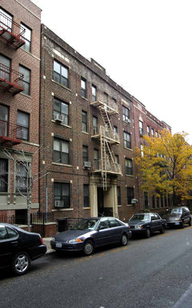 367 Lincoln Pl in Brooklyn, NY - Building Photo