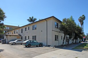 3300 Castle Heights Ave #7 in Los Angeles, CA - Building Photo