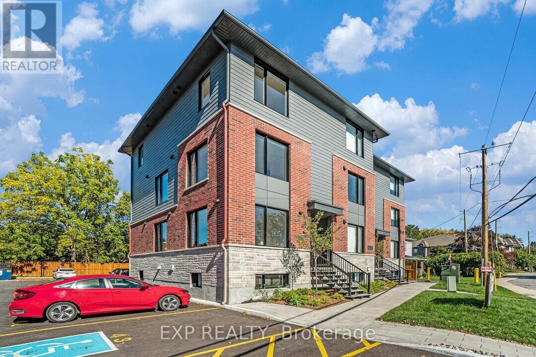 255 Castor St in Russell, ON - Building Photo