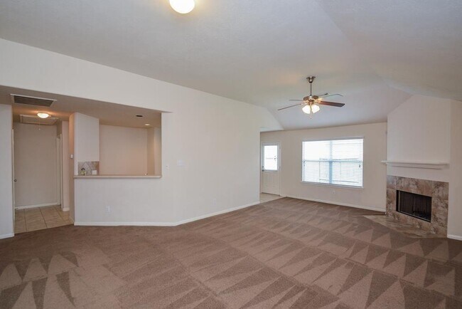 8334 Loetsch Ridge Way in Spring, TX - Building Photo - Building Photo