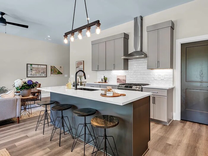 1110 Noble Lp in Nashville, TN - Building Photo