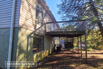 1100 Moonglow Cir in Birmingham, AL - Building Photo - Building Photo