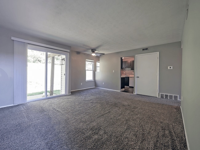 Dogwood Apartments in Chillicothe, OH - Building Photo - Building Photo