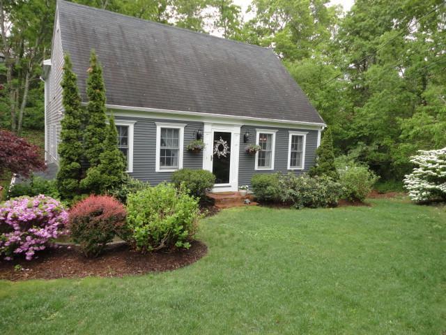 18 Great Hill Rd in Sandwich, MA - Building Photo - Building Photo