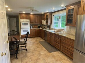 437 Green Hill Rd in Madison, CT - Building Photo - Building Photo