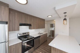 Yarmouth Apartments in Calgary, AB - Building Photo - Building Photo