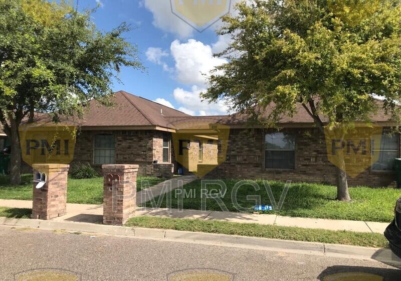 1507 E Coyote St in Pharr, TX - Building Photo