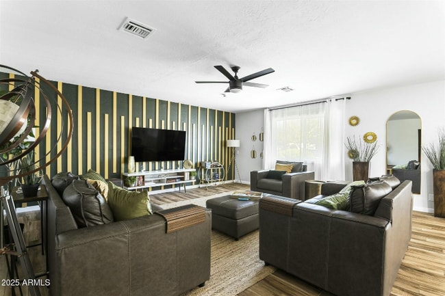 4617 E La Puente Ave in Phoenix, AZ - Building Photo - Building Photo