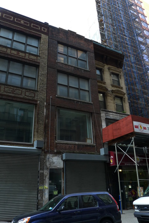 44 W 36th St in New York, NY - Foto de edificio