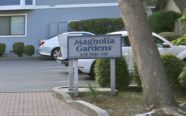 Magnolia Gardens in San Jose, CA - Building Photo - Building Photo