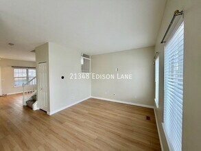 21348 Edison Ln in Plainfield, IL - Building Photo - Building Photo