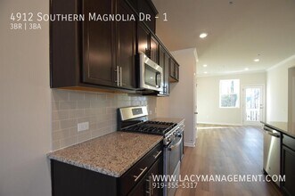 4912 Southern Magnolia Dr in Raleigh, NC - Building Photo - Building Photo