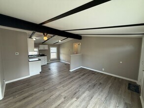 5613 Arapaho Trail in Fort Wayne, IN - Building Photo - Building Photo