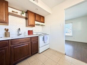 7500 Morganford Rd in St. Louis, MO - Foto de edificio - Building Photo