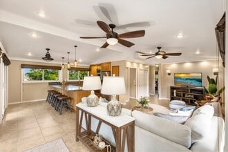 59-329-329 Ke Nui Rd in Haleiwa, HI - Building Photo - Building Photo