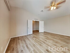 12367 W Turney Ave in Avondale, AZ - Foto de edificio - Building Photo