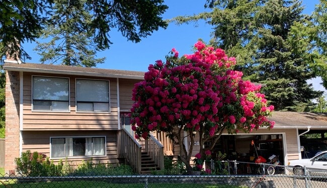 property at 1330 Lahti Dr