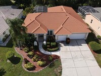 4264 Balmoral Way in Sarasota, FL - Building Photo - Building Photo