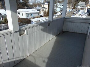 30 Terrace Ave, Unit 2 in Waterbury, CT - Building Photo - Building Photo