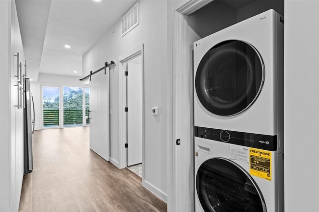 property at 4004 Banister Ln