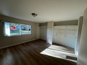 23115 Village 23 in Camarillo, CA - Building Photo - Building Photo