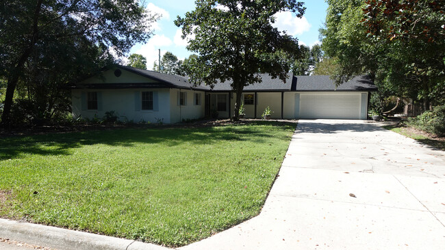 414 Pinar Dr in Orlando, FL - Building Photo - Building Photo