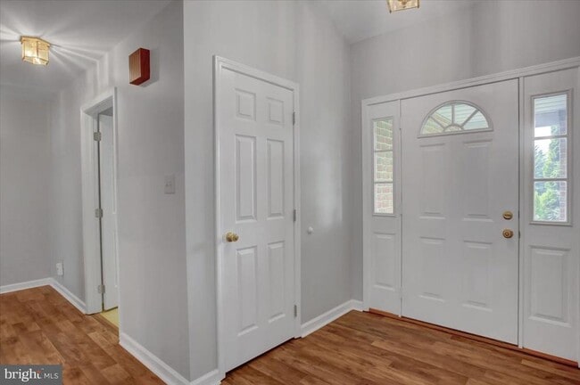 property at 6929 Fairway Oaks