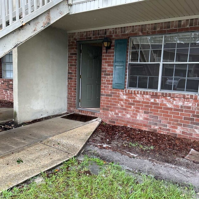 property at 215 Darsey Rd