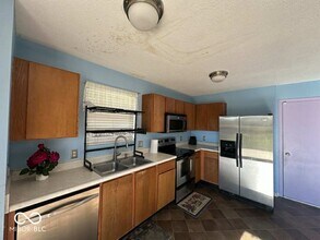 6424 Alonzo Dr in Indianapolis, IN - Building Photo - Building Photo
