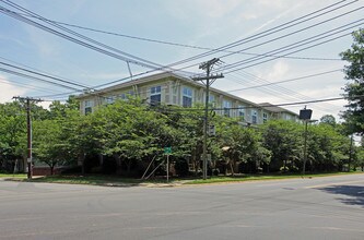 Lofts at Elizabeth in Charlotte, NC - Building Photo - Building Photo