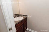 424 White Ingram Pky photo'