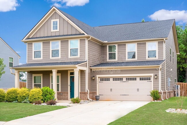 property at 533 Daffodil Ln