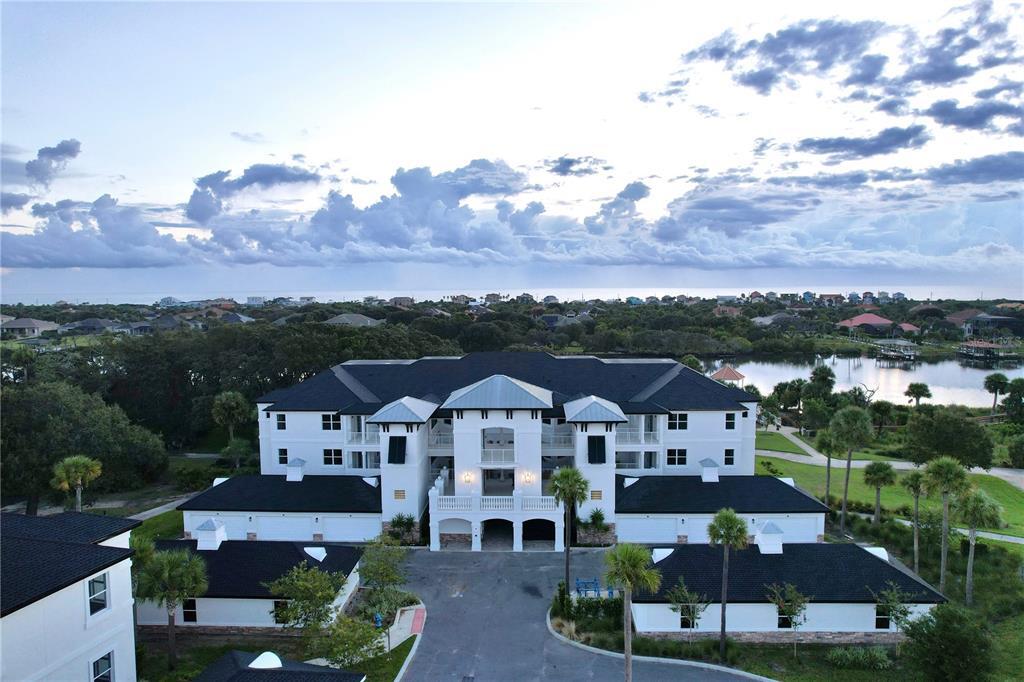 445 Riverfront Dr in Palm Coast, FL - Building Photo