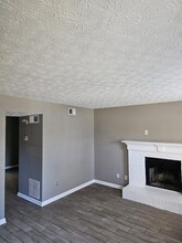 2398 Cragstone Ct, Unit 2398 Cragstone CT, Lithon in Lithonia, GA - Building Photo - Building Photo