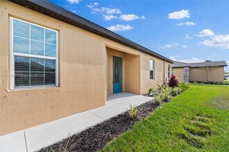 5109 Joyous Pl in Fort Pierce, FL - Building Photo - Building Photo