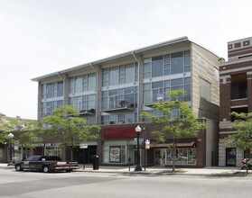 TriBeca in Chicago, IL - Building Photo - Building Photo