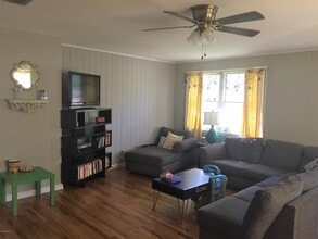 1337 Menna St in Jacksonville, FL - Building Photo - Building Photo