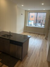 1624 S Broad St in Philadelphia, PA - Building Photo - Building Photo