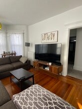 19 Beach Rd, Unit #2 in Winthrop, MA - Building Photo - Building Photo