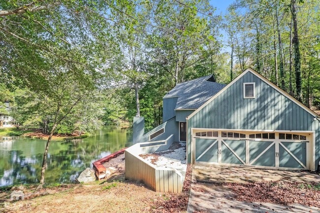 property at 4940 Karls Gate Dr