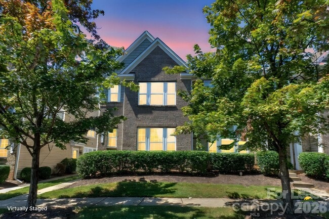 8273 Viewpoint Lane in Cornelius, NC - Building Photo - Building Photo