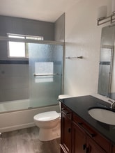1116 Olive Ave in Redding, CA - Building Photo - Building Photo