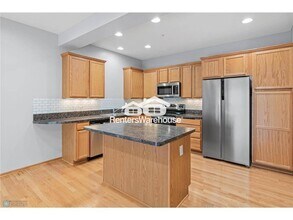 2495 121st Cir NE in Blaine, MN - Building Photo - Building Photo