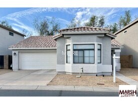 1425 S Lindsay Rd in Mesa, AZ - Building Photo