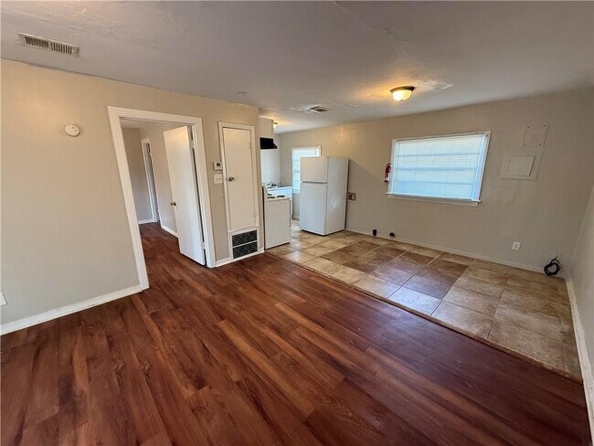 4910 Rainbow Cir in Prichard, AL - Building Photo - Building Photo