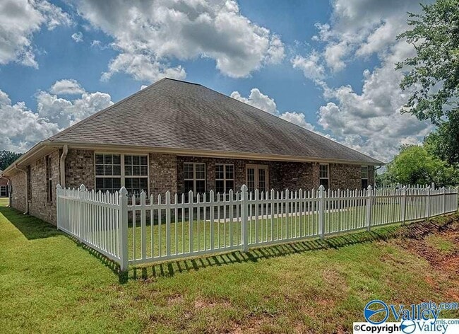 102 Slack Water Ct in Huntsville, AL - Building Photo - Building Photo