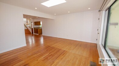 3818 Coronado Ave in San Diego, CA - Building Photo - Building Photo